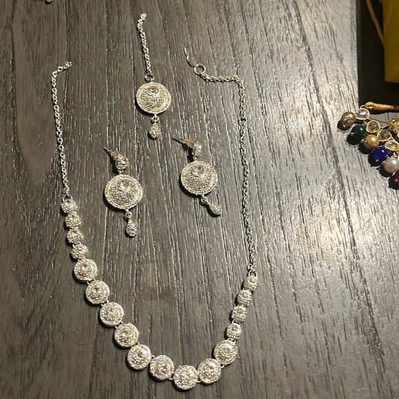 Jewelry - Three piece set